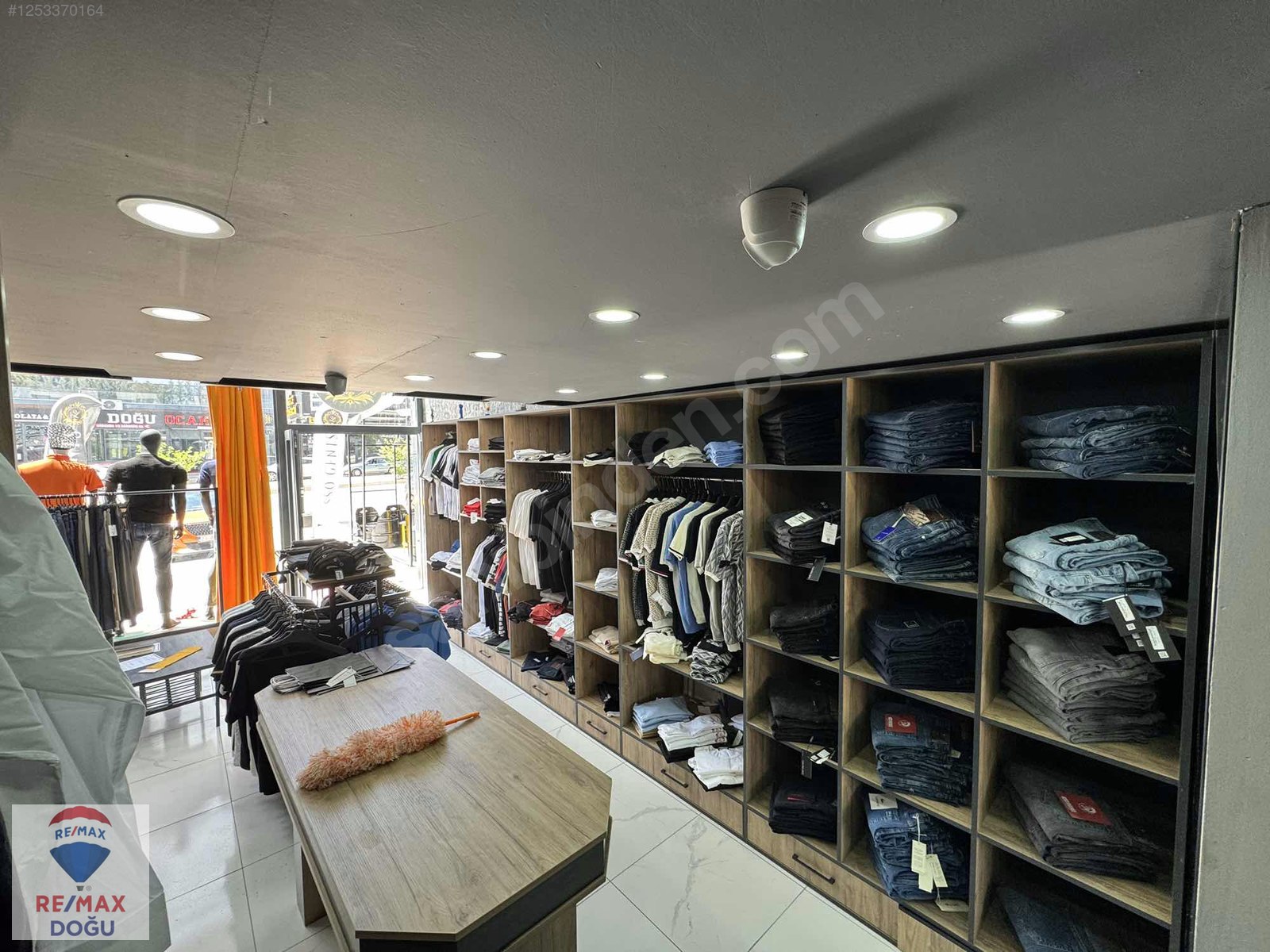 REMAX DOĞUDAN DEVREN SATILIK ERKEK GİYİM MAĞAZASI - ELAZIĞ MERKEZ fotoğraf 3